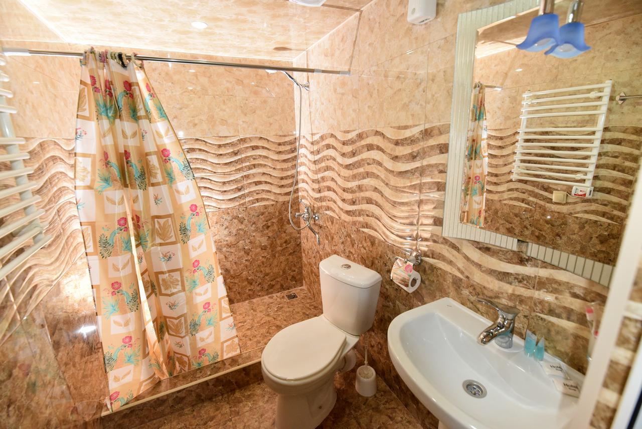 Gayane Hotel Alaverdi Eksteriør billede
